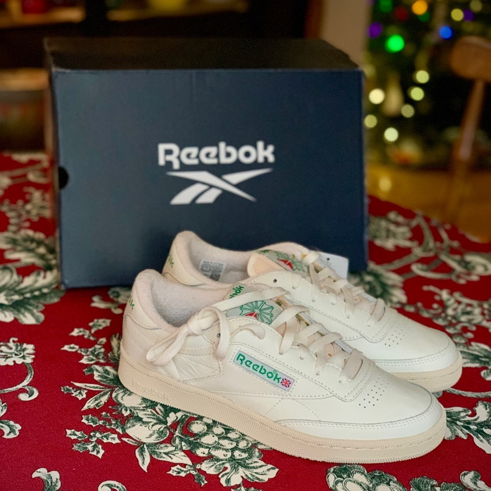 REEBOK CLUB C 85 VINTAGE STYLE Unisex Tennis Shoes. Wm SZ 8. Chalk/Paperwhite